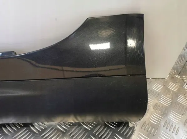 Moldagem de soleira esquerda Maserati Quattroporte VI GTS OEM 670010638 image 10