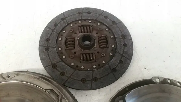 Volante bimassa Mitsubishi ASX image 4