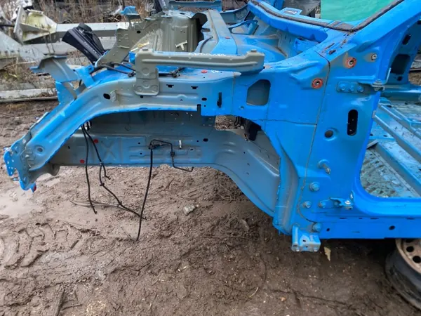 OEM 241428 Etu vasen lokasuoja Ford Mustang Mach-E image 2