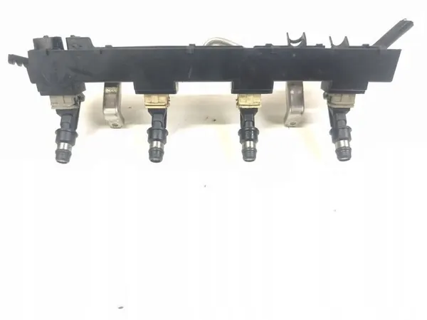 Rail di iniezione Opel Zafira Meriva Astra H 1.6 1.8 OEM 09133177A image 2