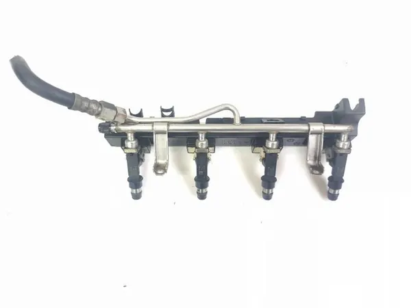 Rail di iniezione Opel Zafira Meriva Astra H 1.6 1.8 OEM 09133177A image 3