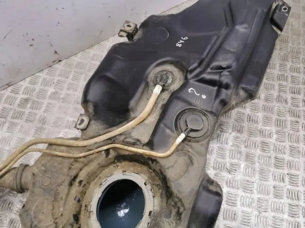 Bomba de combustível SEAT Ibiza V OEM 2Q0201085A image 10