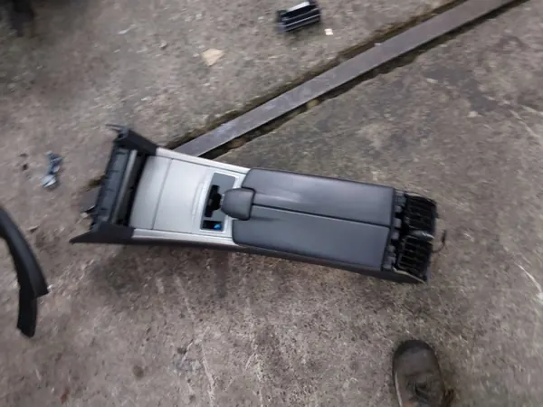 Apoio de Braço Mercedes W212 Classe E Lift OEM image 8