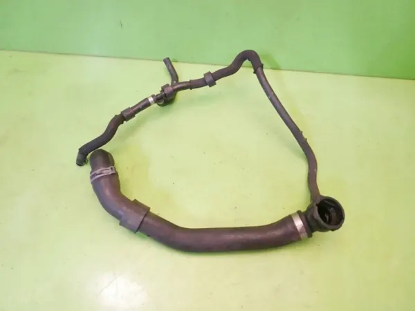 Durite d'eau OEM 5Q0122101CN pour VW Golf VII 2.0 TDI image 4