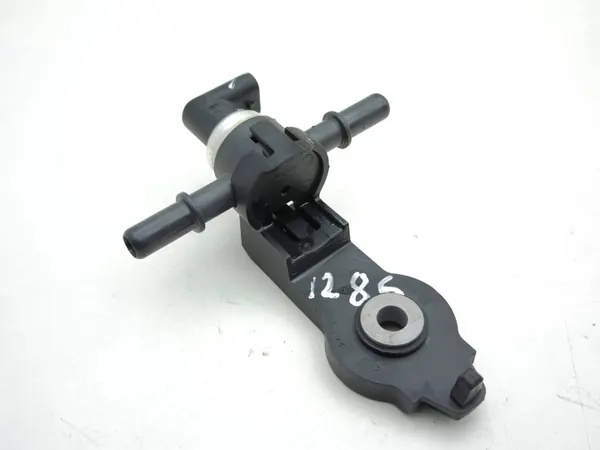 Kraftstoffdrucksensor OEM 81CP10302 für MINI COOPER F56 image 2