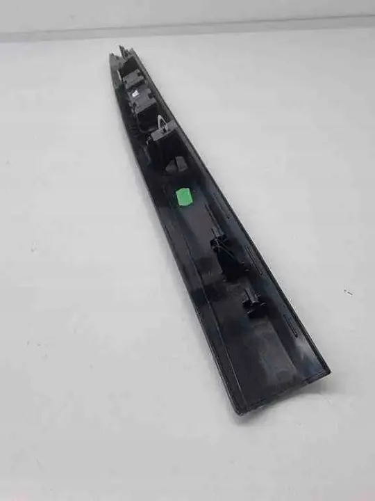 Montage de seuil Porsche 718 Boxster OEM 31555020 image 4