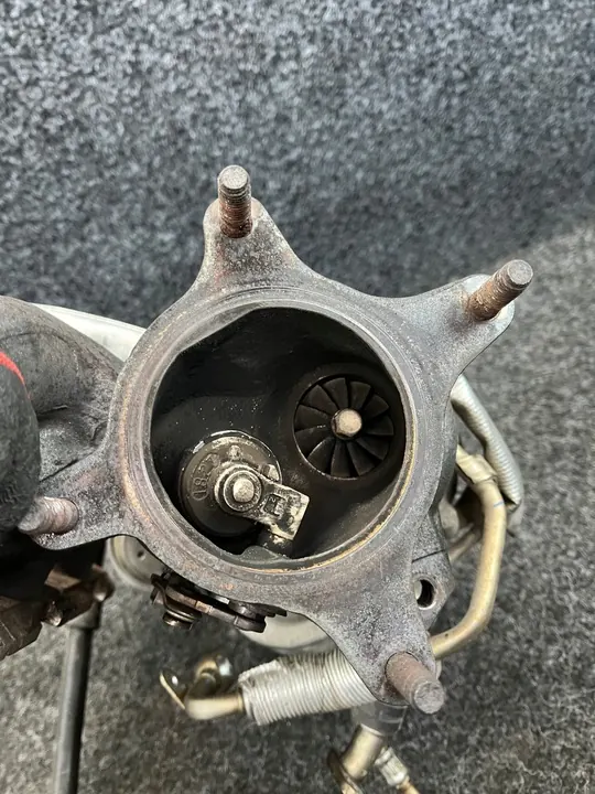 Turbo VW Passat Golf Skoda Octavia 1.8 TSI 06J145701J image 9