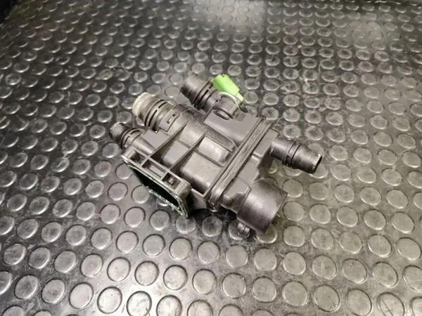 Thermostaathuis OEM 9807198480 voor Citroën C4 image 3