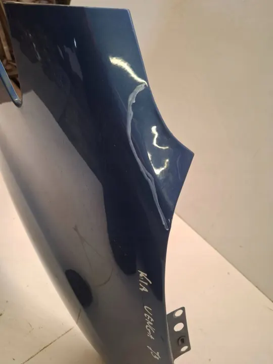 KIA Venga pilarikoriste oikea etu OEM VENGABLOTNIK image 4