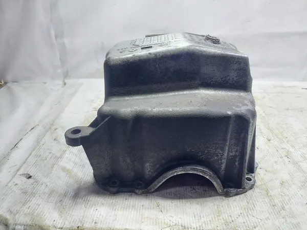 Oljetank 8200535848 Dacia Logan I 1.4 image 7