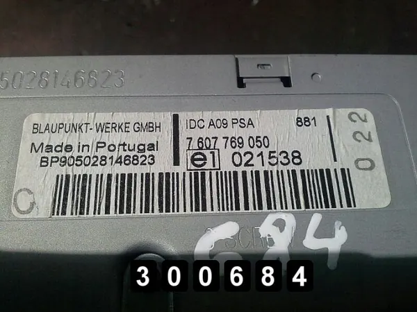 Changer CD Maserati 3200 GT OEM AM-300684 image 3