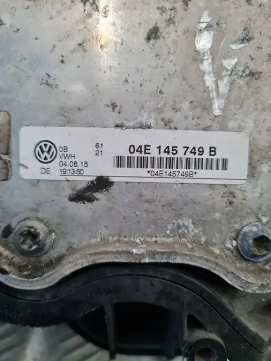 Colector de admisión OEM 04E145749B Skoda Octavia III image 2