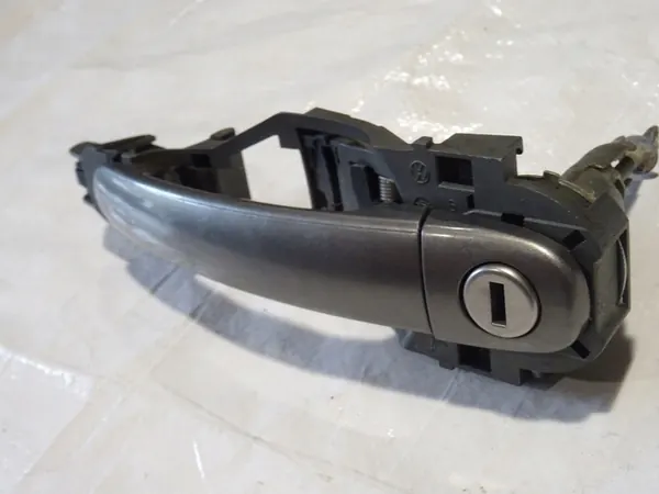 Vasen etuoven kahva SEAT Altea LS7U image 2