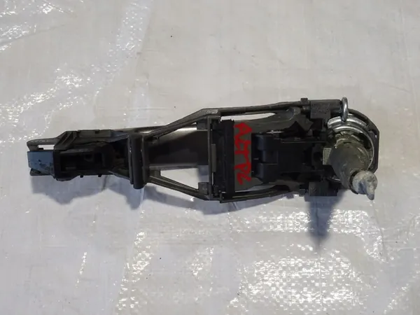 Vasen etuoven kahva SEAT Altea LS7U image 3