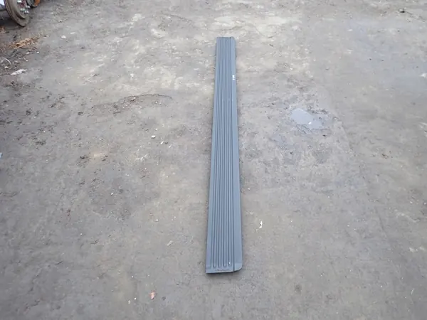 Marchepied Électrique Dodge RAM Crew Cab 2019- image 1