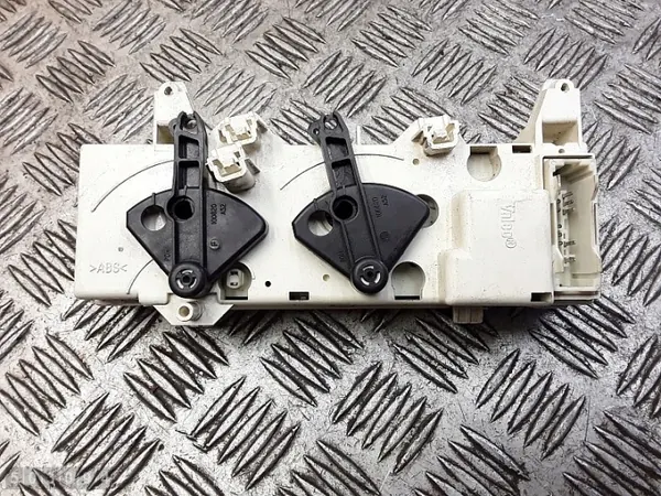 Module climatisation Renault Scenic OEM 662367t image 4