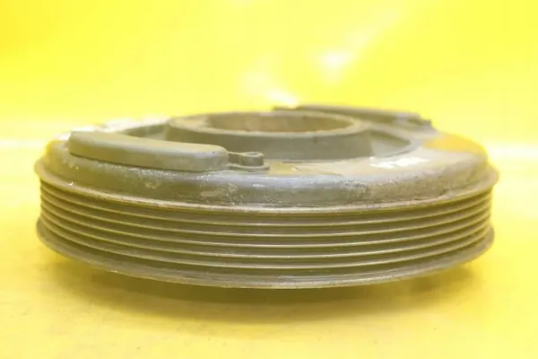 Krukaspoelie OEM 074105251AC voor VW Transporter image 4