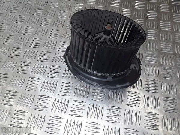 Ventilateur moteur Chauffage VW Golf VI 2010 1K2819015 image 3