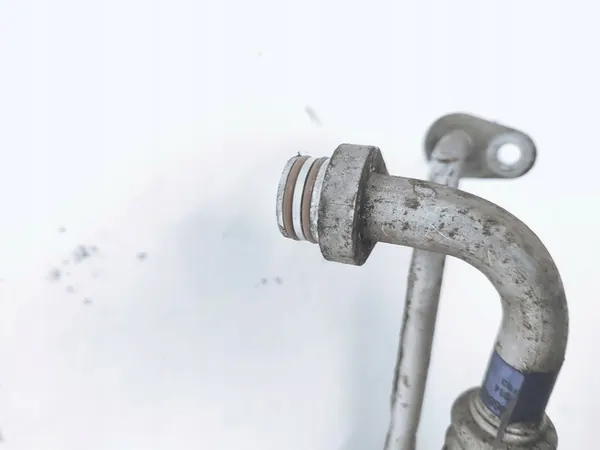 Ilmastointiputki Peugeot 308 II T9 1.6 EHDI image 5