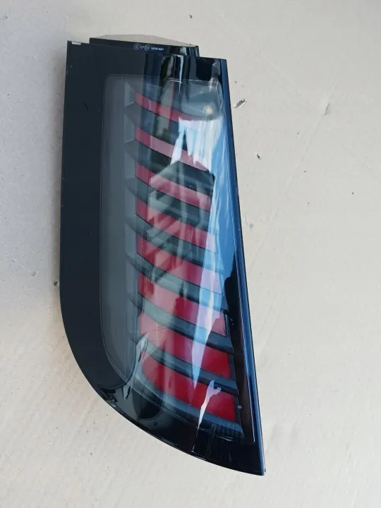 Volvo EX30 linker achterlicht 80038736 OEM image 2