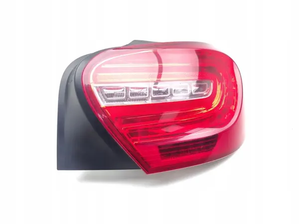 Rechter achterlicht Mercedes-Benz A-Klasse W176 image 10