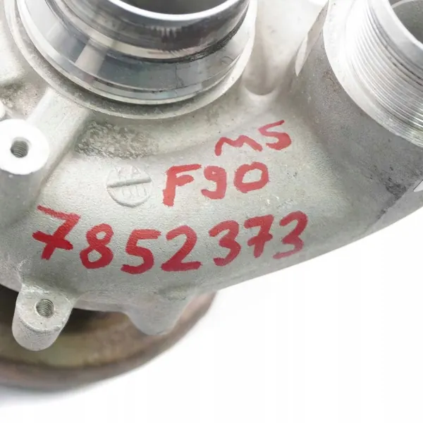 BMW Turbo OEM 7852373 F90 M5 S63M Moottorille image 4