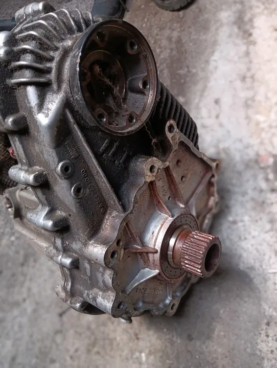 Mercedes W164 ML 3.5B V6 Gearbox Reducer A1642801000 image 7