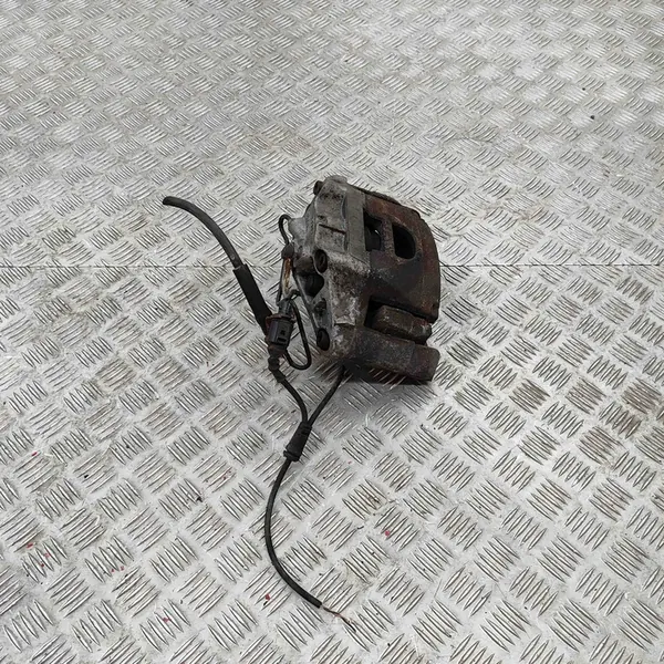 Audi A8 S8 D3 2005 Vasemman etujarrusatula image 5