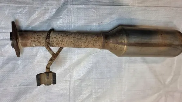Catalyseur Ford Ranger III 2.5 TDCi OEM WLF1 image 5