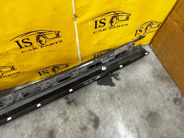 OEM 97055950202 Höger dörrtröskelskydd Porsche Panamera image 7