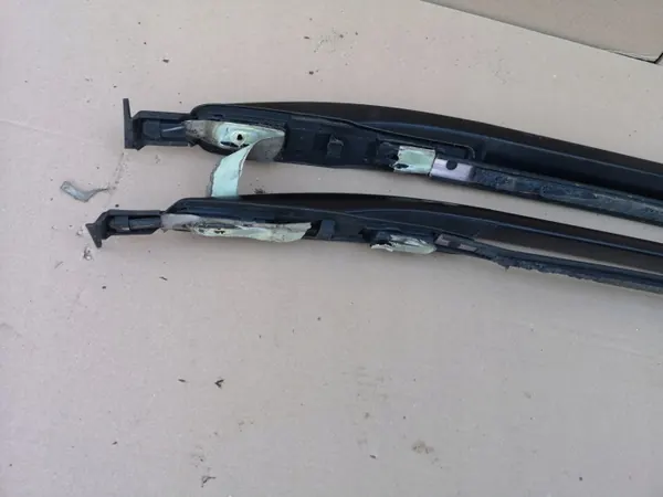 FORD KUGA MK2 dakdragers OEM - Zwarte schroeven compleet image 8