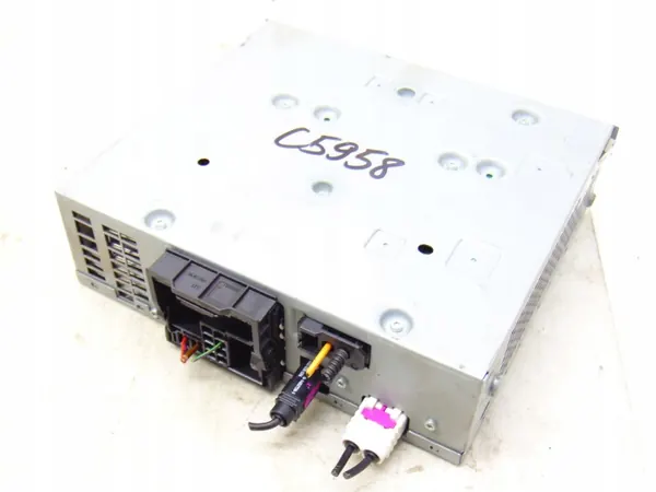 Audi Radion Viritinmoduuli OEM 4G0035061N - Käytetty image 3