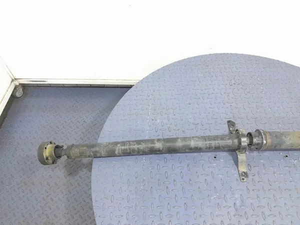 AUDI A6 C6 3.0 TDI Bakre Drivaxel 4F0521101B image 3