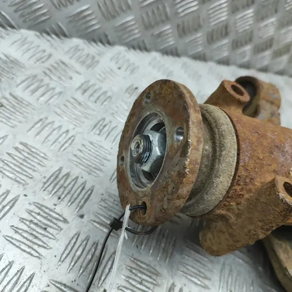 Riduttore posteriore Subaru Forester SJ 27011AB290 image 3