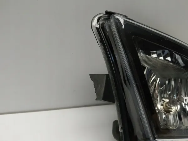 VW Jetta VI Lift Farol Halógeno Frontal Esquerdo image 2