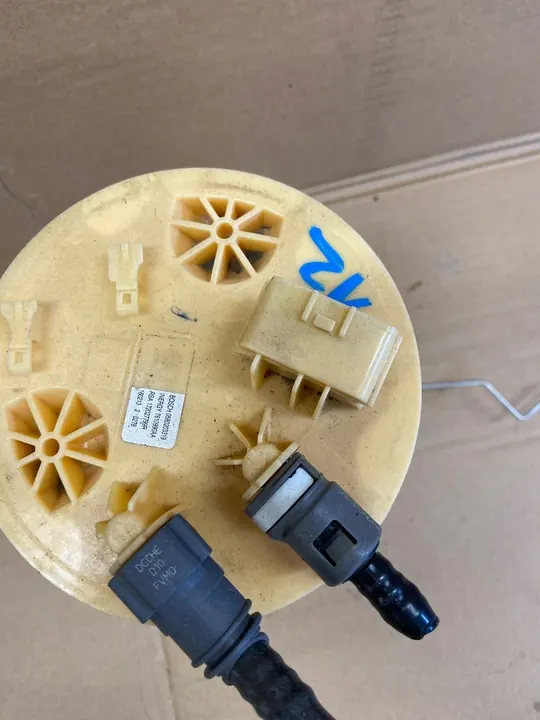 RENAULT TALISMAN BOIA DE BOMBA DE COMBUSTÍVEL 0137908908 image 2