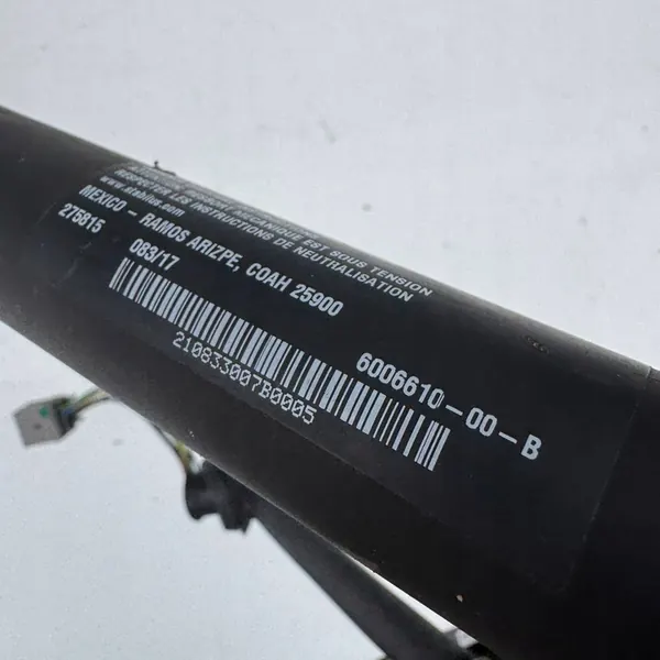 Tesla Model S Baklucka Aktuatorer 6006610-00-B image 2