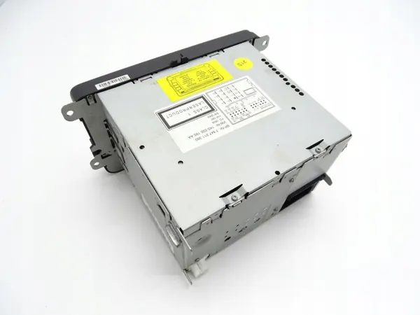 Autoradio CD OEM 1K0035195AA pour VW Tiguan Passat image 6