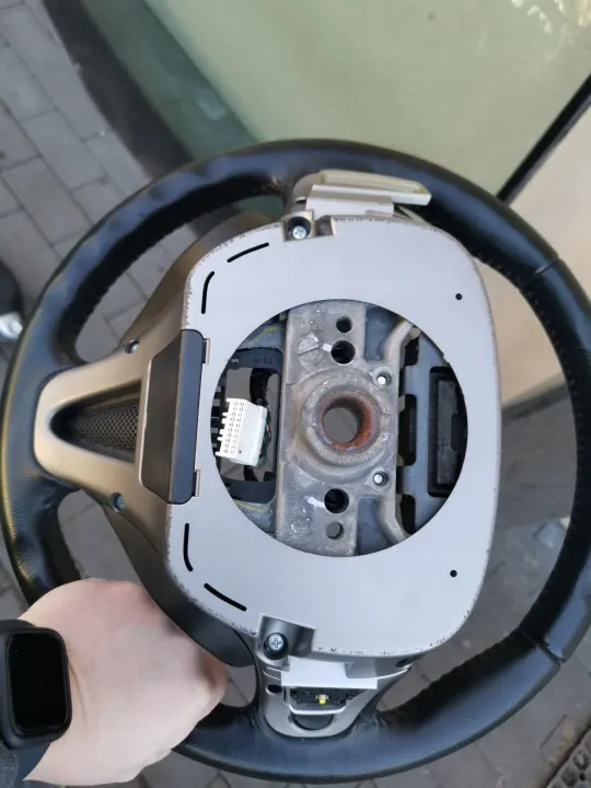 Volant Infiniti QX70 FX II OEM 2W8FE16E5D1 image 7