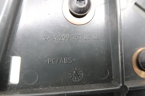 Cache charnière toit Mercedes CLK W209 OEM 2097570806 image 4