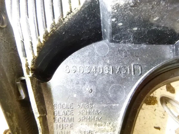 Luz Trasera Izquierda Citroen C5 2005 89034086 image 8