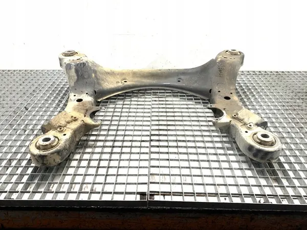 Support Moteur AUDI A6 C6 3.0 225CH OEM image 2