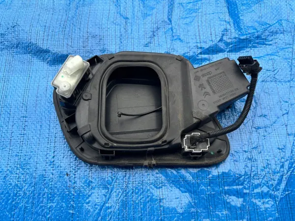 OEM 9828471180 Peugeot 208 II Elektrisch Ladeklappe image 6