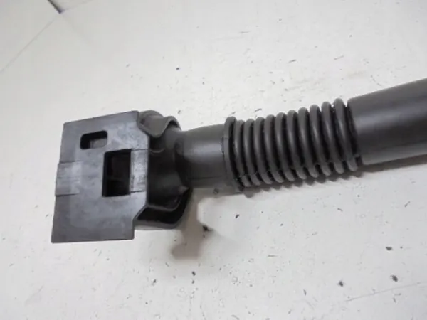 Olievulhals Mercedes Sprinter 906/907 OEM A6510100169 image 3