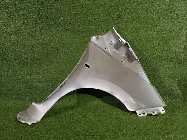 Vorderer linker Kotflügel Toyota Aygo II image 3
