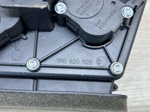 Válvula de calefacción OEM 7P0820526C para Porsche Cayenne image 6