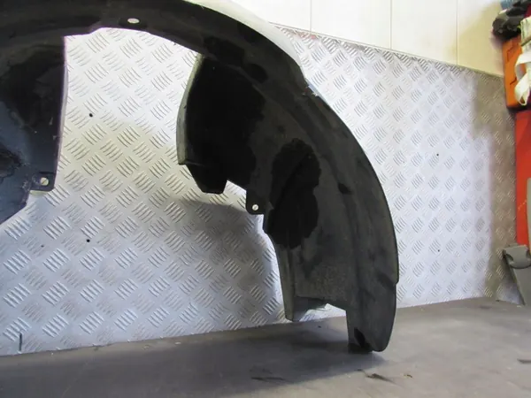 Oikea etupyöräkaari Dacia Dokker 12-17 638402753R image 2