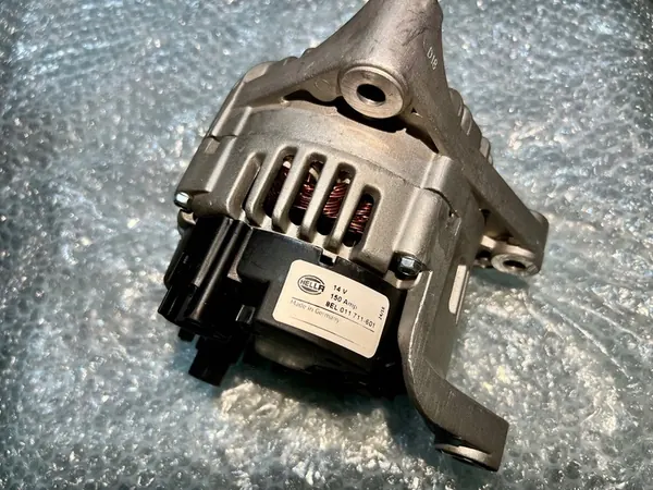 BMW E46 X5 E53 X3 E83 Alternator 150A Hella image 5