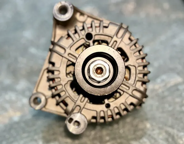 BMW E46 X5 E53 X3 E83 Alternator 150A Hella image 6