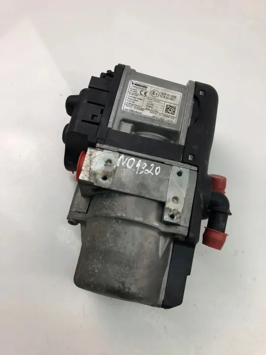 Conduite de carburant pour chauffage Webasto OEM 9026496E - Volvo V90 II image 2